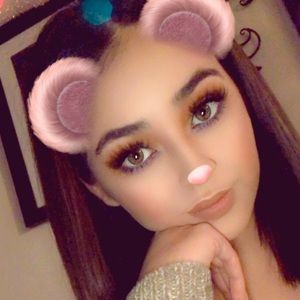 Meet your Posher, Kimberly